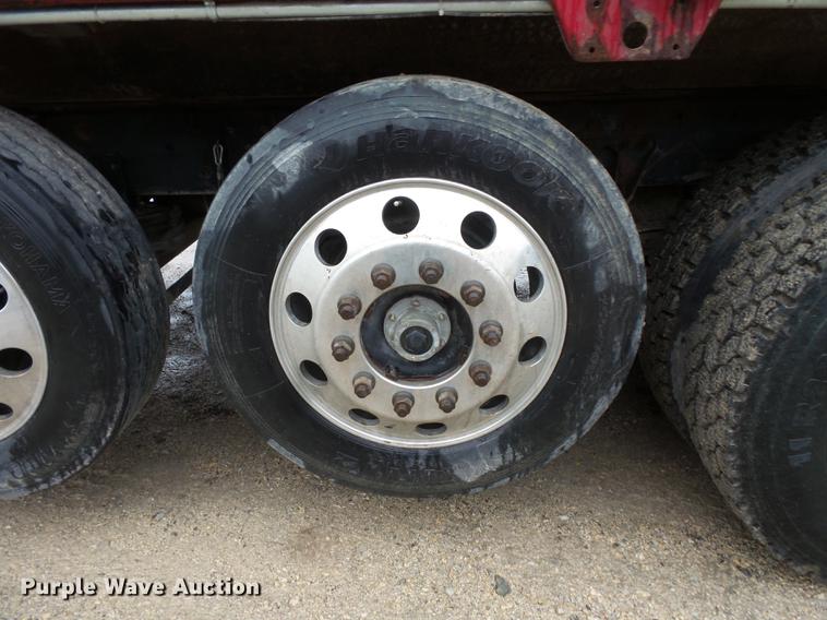 image for item DX9509 2001 Mack CX613 dump truck