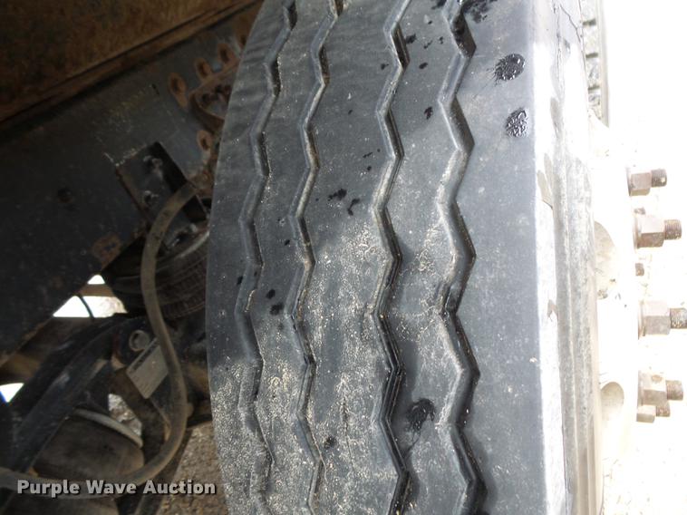 image for item DX9509 2001 Mack CX613 dump truck