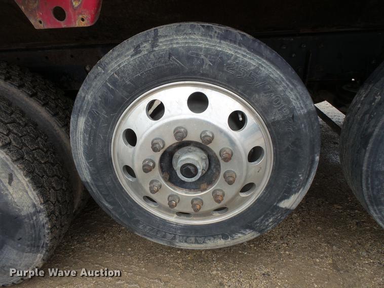 image for item DX9509 2001 Mack CX613 dump truck