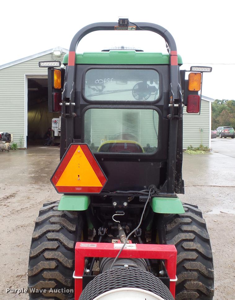 image for item DX9512 John Deere 2032R 4WD tractor