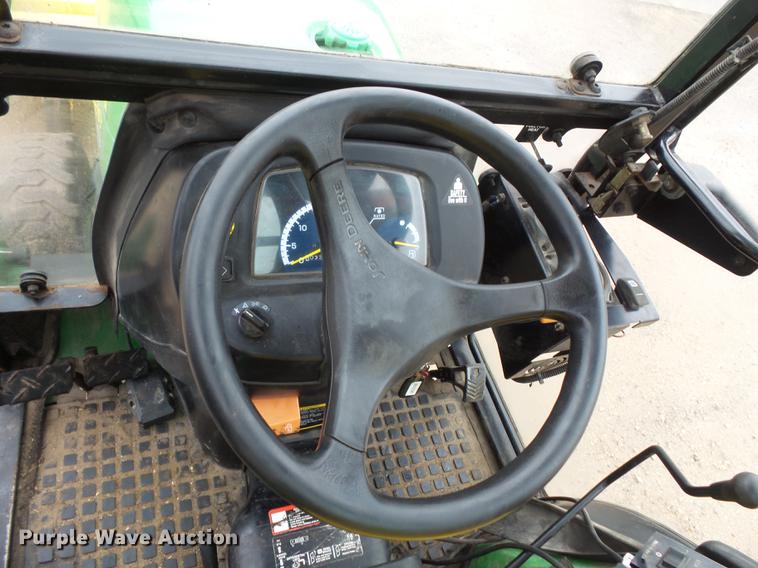 image for item DX9512 John Deere 2032R 4WD tractor