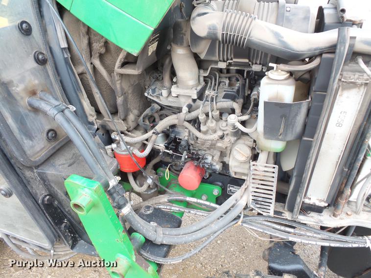 image for item DX9512 John Deere 2032R 4WD tractor