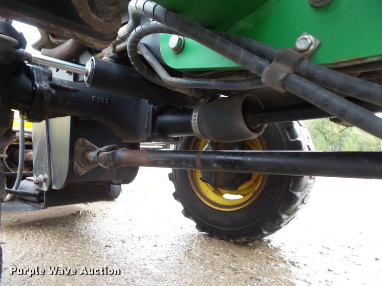 image for item DX9512 John Deere 2032R 4WD tractor