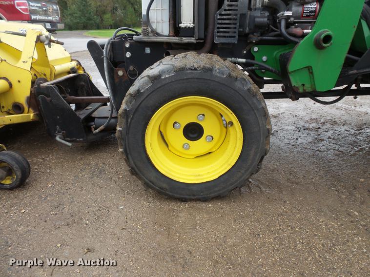 image for item DX9512 John Deere 2032R 4WD tractor