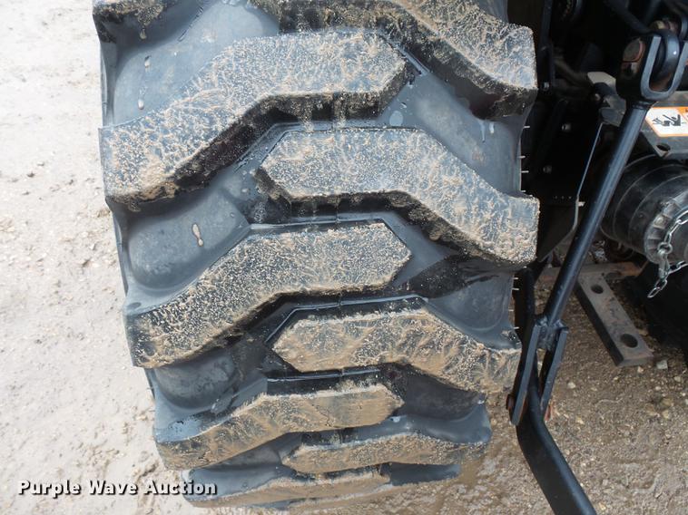 image for item DX9512 John Deere 2032R 4WD tractor