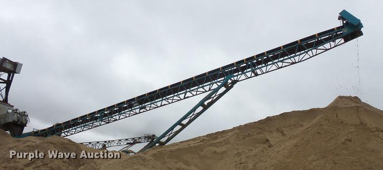 image for item FT9984 2016 MGL 12530 radial stacking conveyor