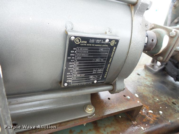 image for item FT9985 Fuel station