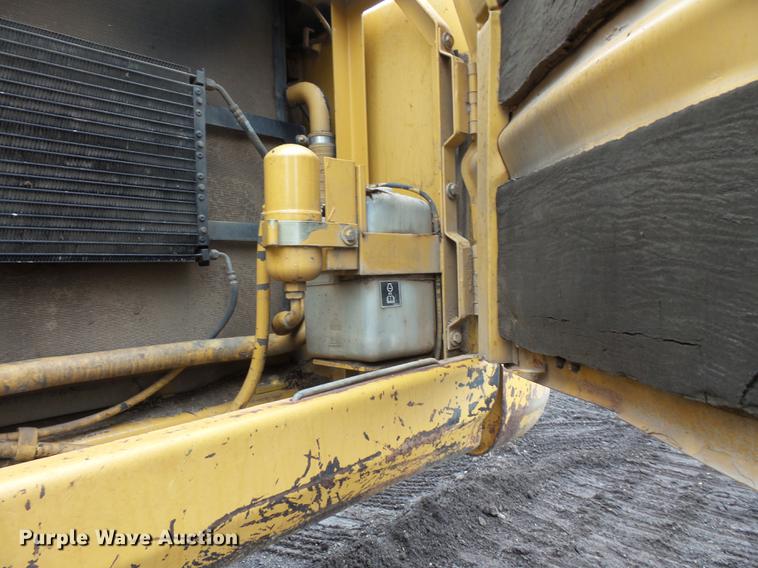 image for item FT9989 1999 Caterpillar 330BL excavator