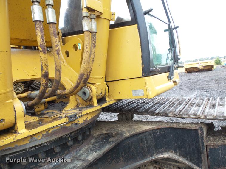 image for item FT9989 1999 Caterpillar 330BL excavator