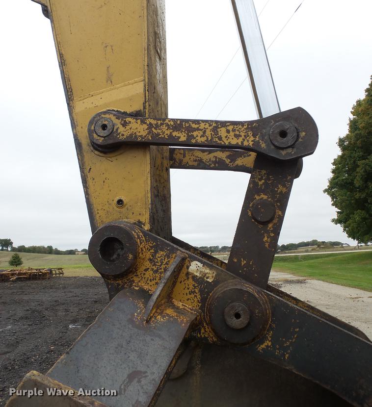 image for item FT9989 1999 Caterpillar 330BL excavator