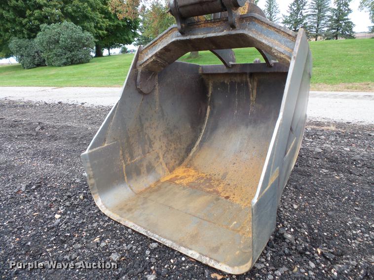 image for item FT9989 1999 Caterpillar 330BL excavator