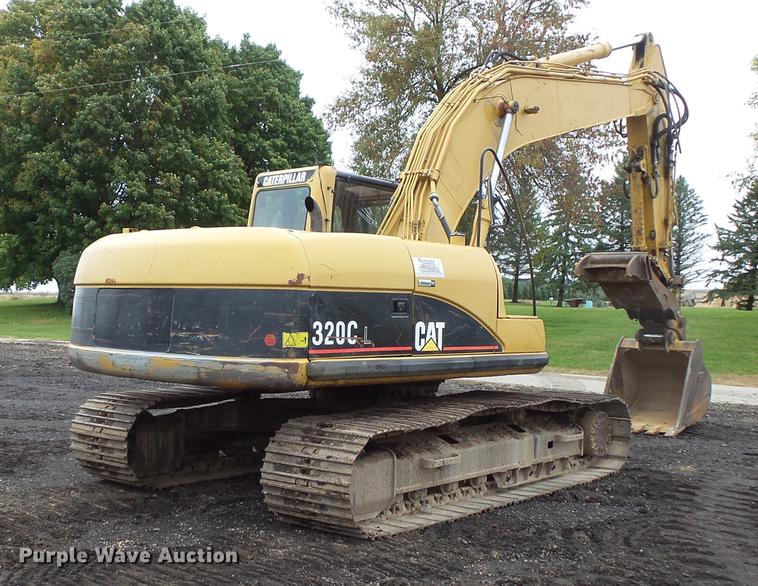 image for item FT9990 2006 Caterpillar 320C excavator