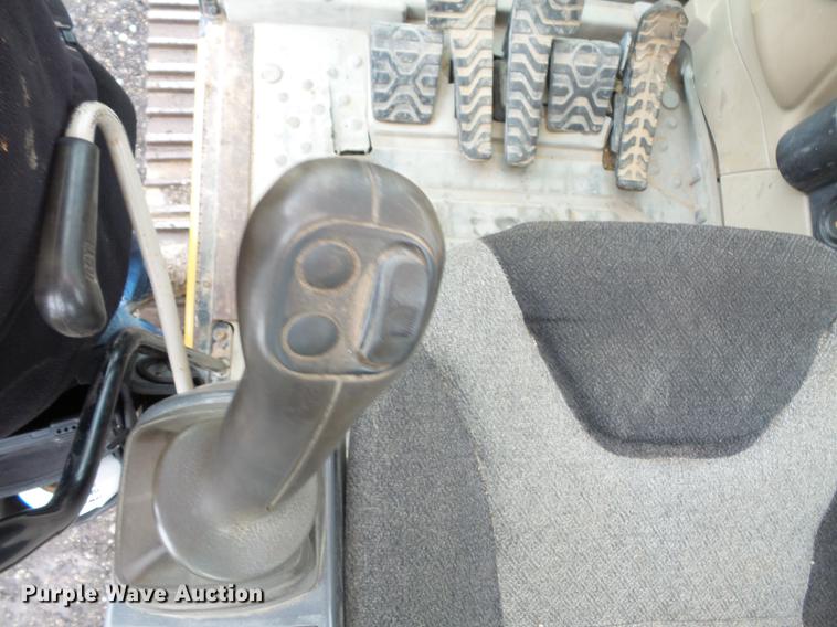 image for item FT9990 2006 Caterpillar 320C excavator