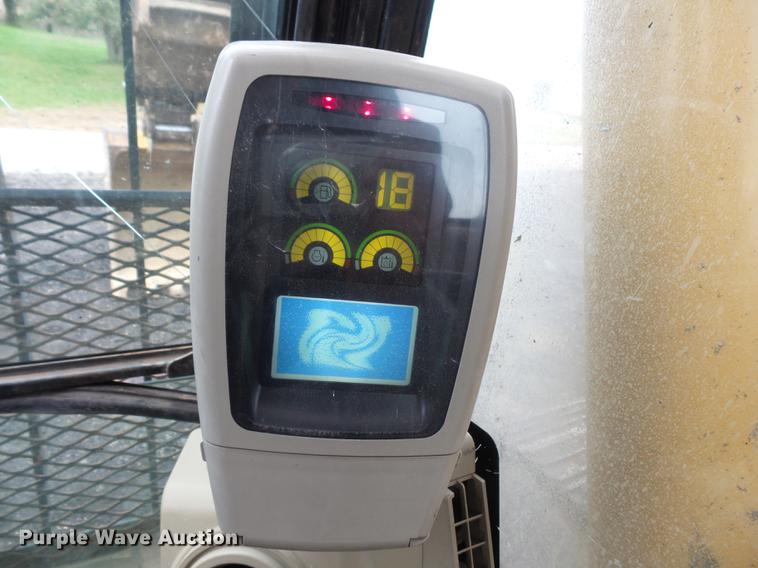 image for item FT9990 2006 Caterpillar 320C excavator