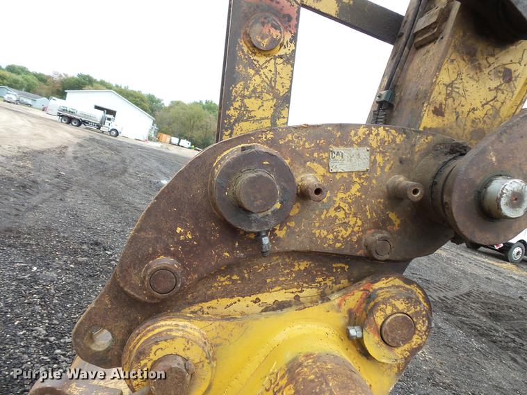 image for item FT9990 2006 Caterpillar 320C excavator