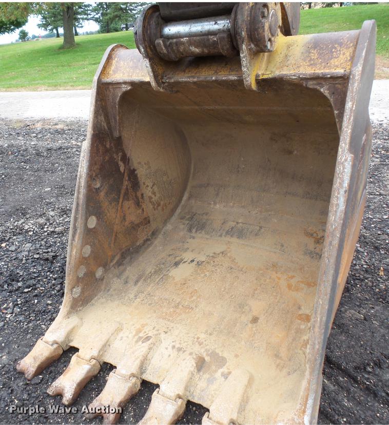 image for item FT9990 2006 Caterpillar 320C excavator