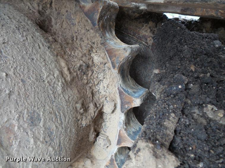 image for item FT9990 2006 Caterpillar 320C excavator