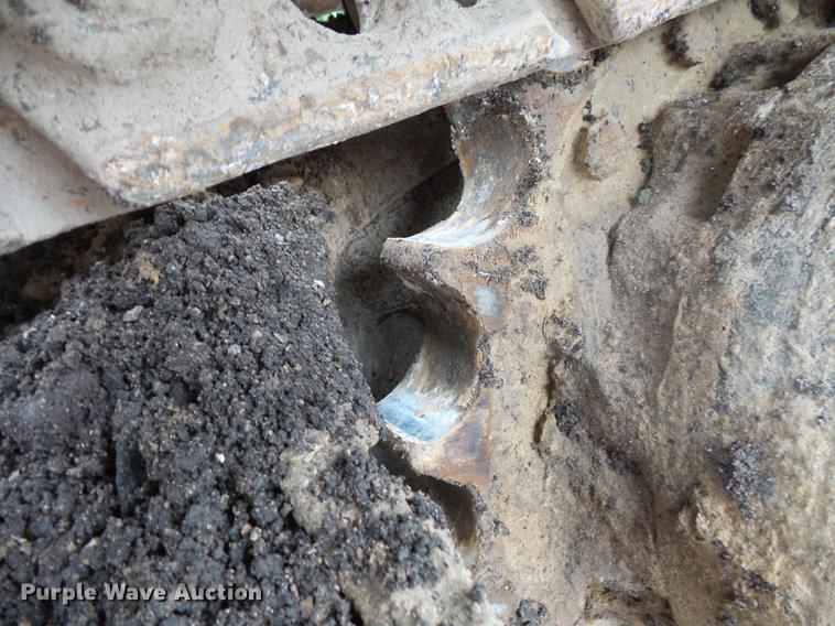 image for item FT9990 2006 Caterpillar 320C excavator