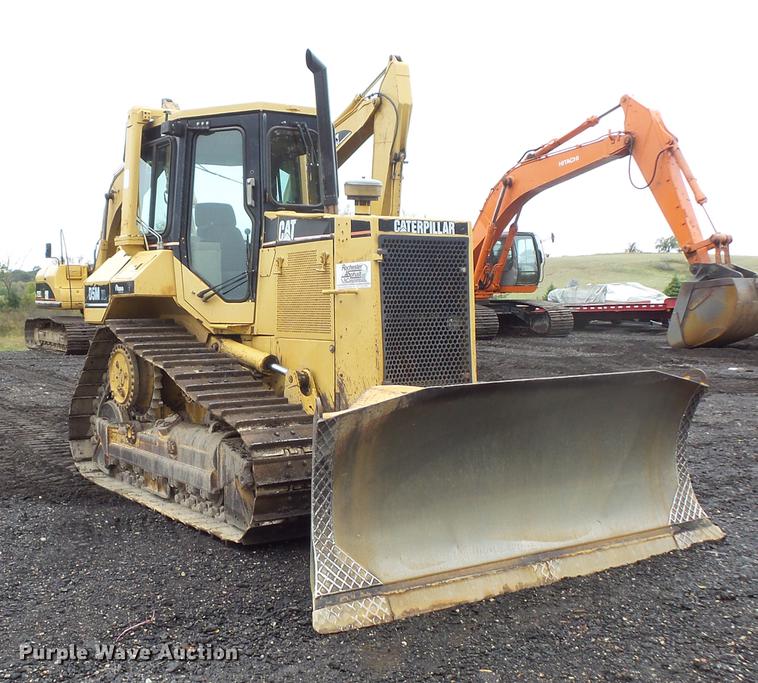 image for item FT9991 1999 Caterpillar D5M XL dozer