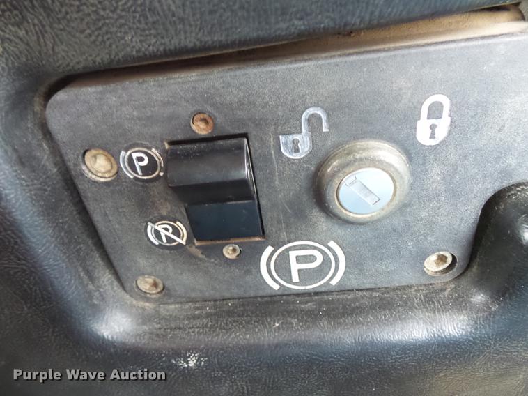 image for item FT9991 1999 Caterpillar D5M XL dozer