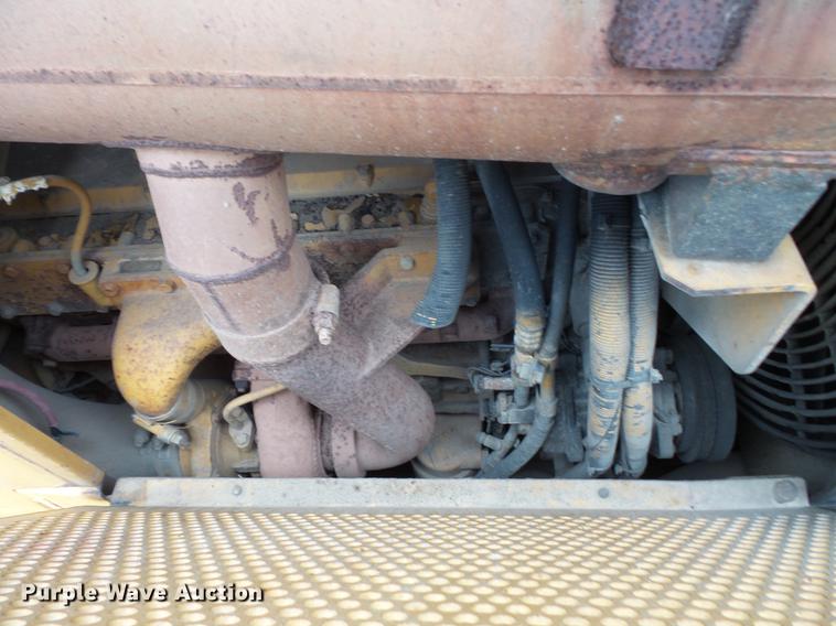 image for item FT9991 1999 Caterpillar D5M XL dozer