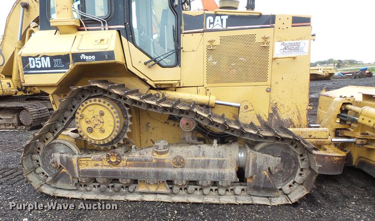 image for item FT9991 1999 Caterpillar D5M XL dozer