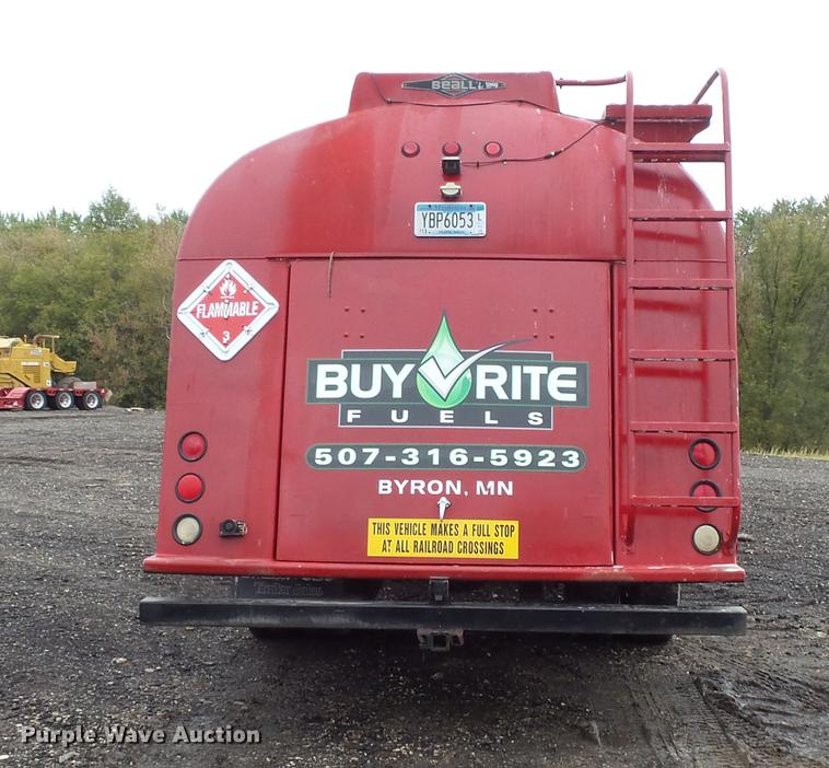 image for item FT9992 1995 Peterbilt 330 fuel truck