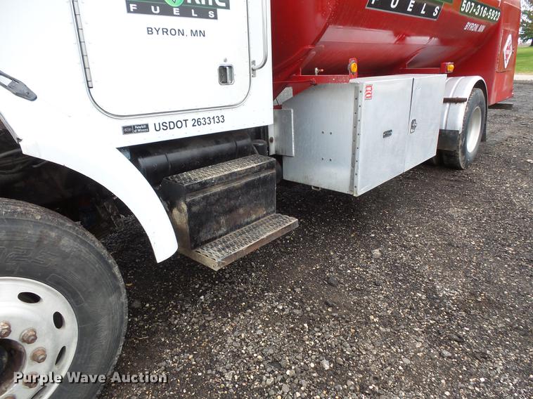 image for item FT9992 1995 Peterbilt 330 fuel truck