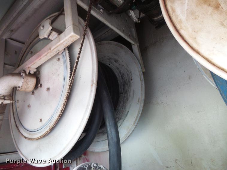 image for item FT9992 1995 Peterbilt 330 fuel truck