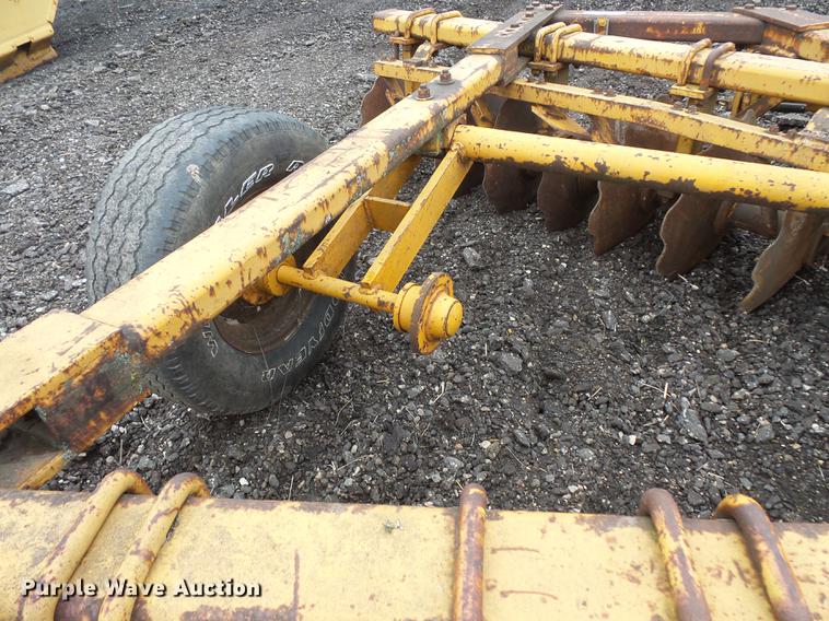 image for item FT9993 Tandem disk