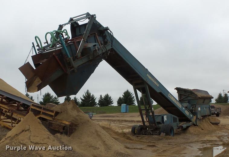 image for item FT9996 Powerscreen Commander 408 screening plant