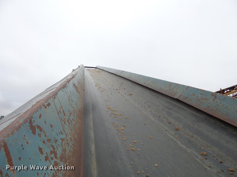 image for item FT9996 Powerscreen Commander 408 screening plant