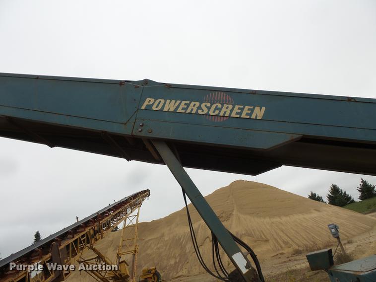 image for item FT9996 Powerscreen Commander 408 screening plant