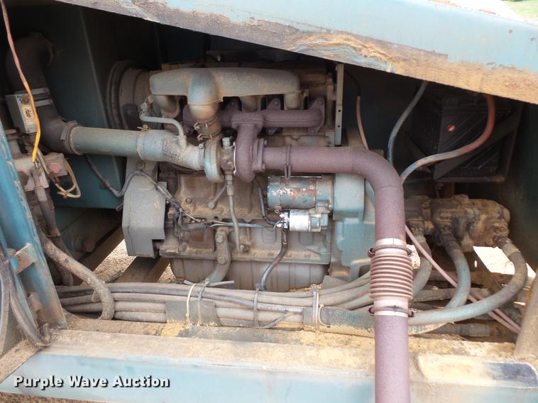 image for item FT9996 Powerscreen Commander 408 screening plant