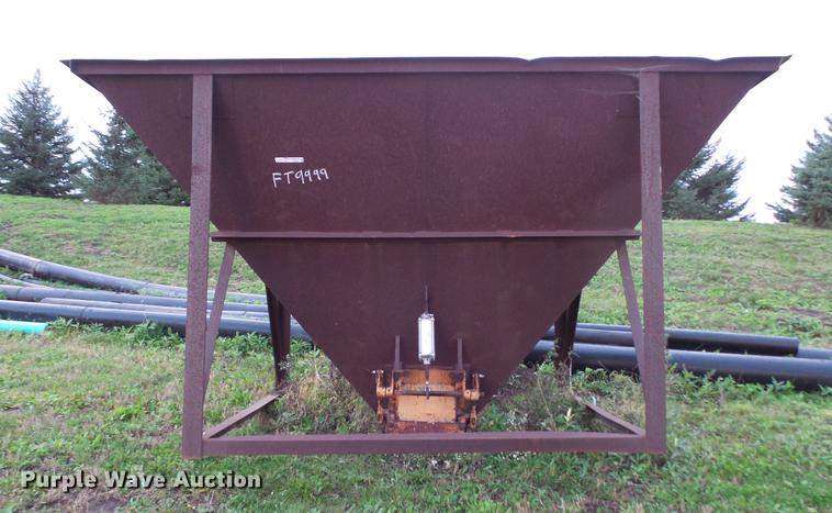 image for item FT9999 Steel hopper