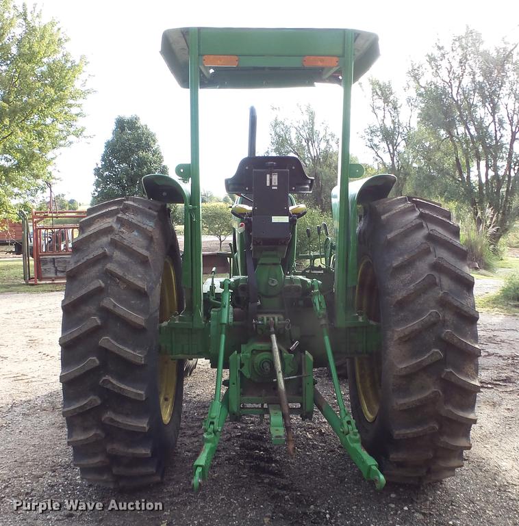 image for item AM9122 1986 John Deere 2950 MFWD tractor