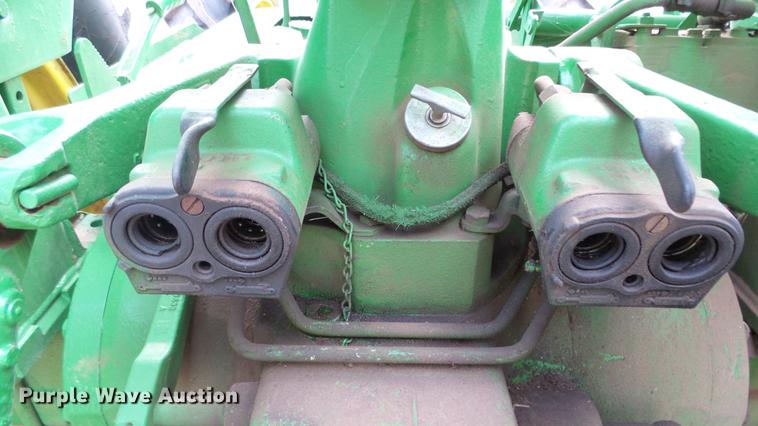image for item AM9122 1986 John Deere 2950 MFWD tractor