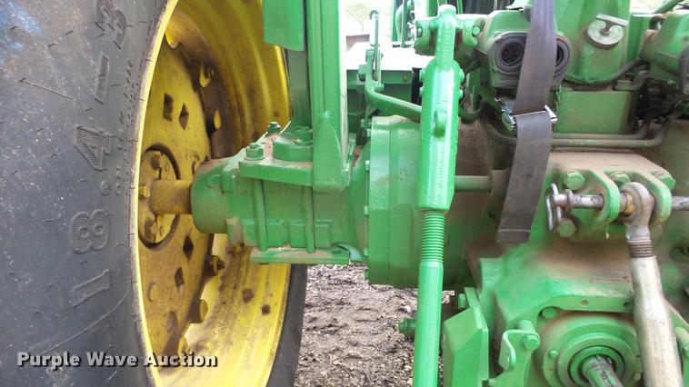image for item AM9122 1986 John Deere 2950 MFWD tractor