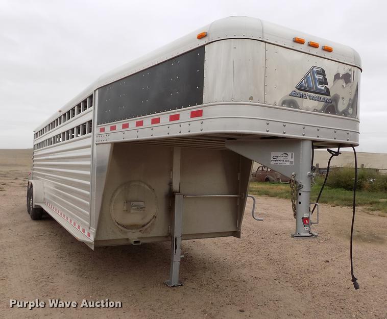image for item DB9094 2012 Elite livestock trailer