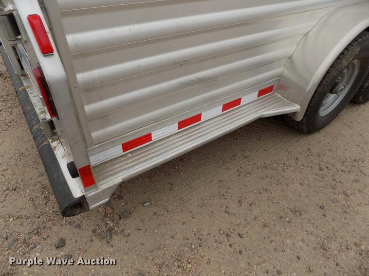image for item DB9094 2012 Elite livestock trailer