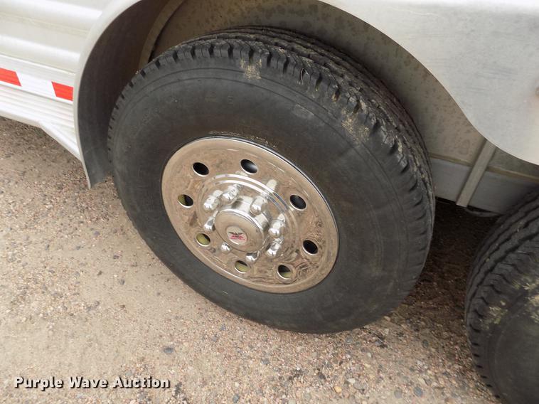 image for item DB9094 2012 Elite livestock trailer