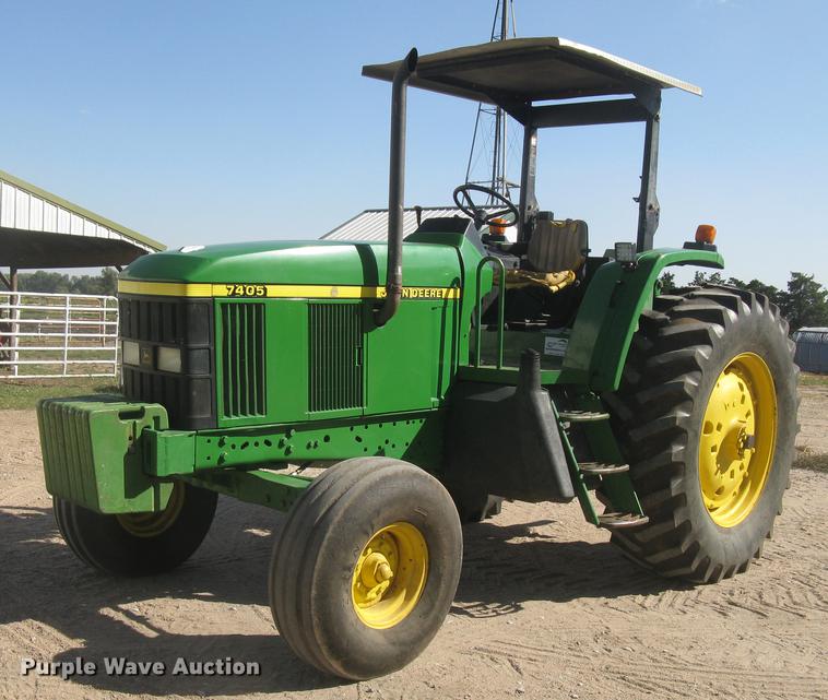image for item DC1304 1998 John Deere 7405 tractor
