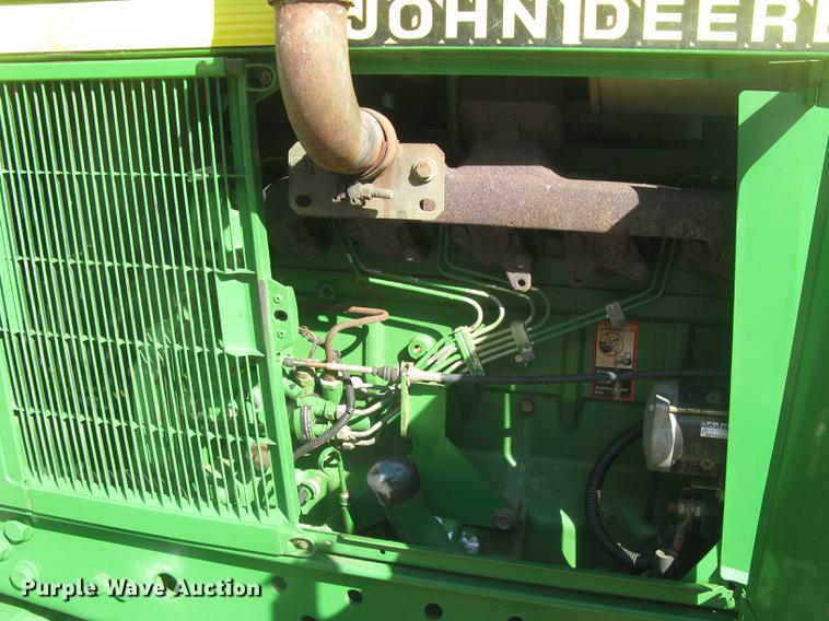 image for item DC1304 1998 John Deere 7405 tractor