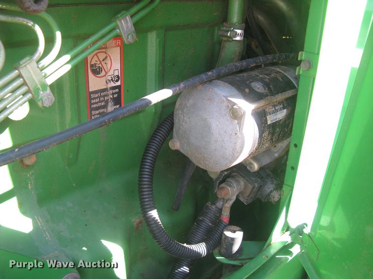 image for item DC1304 1998 John Deere 7405 tractor