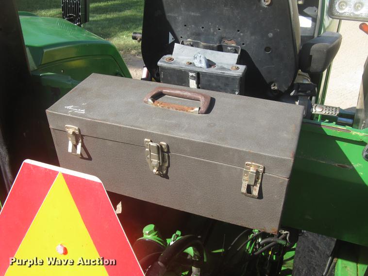 image for item DC1304 1998 John Deere 7405 tractor