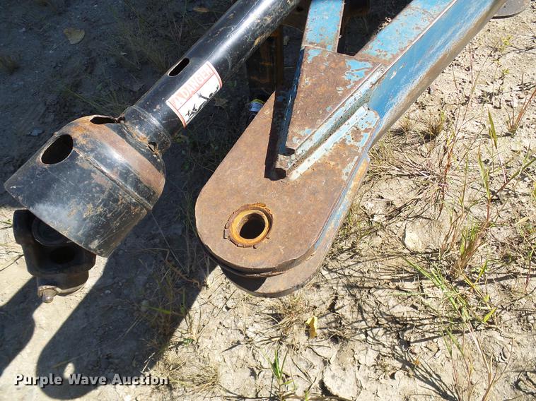 image for item DE5245 Kinze 600S grain cart