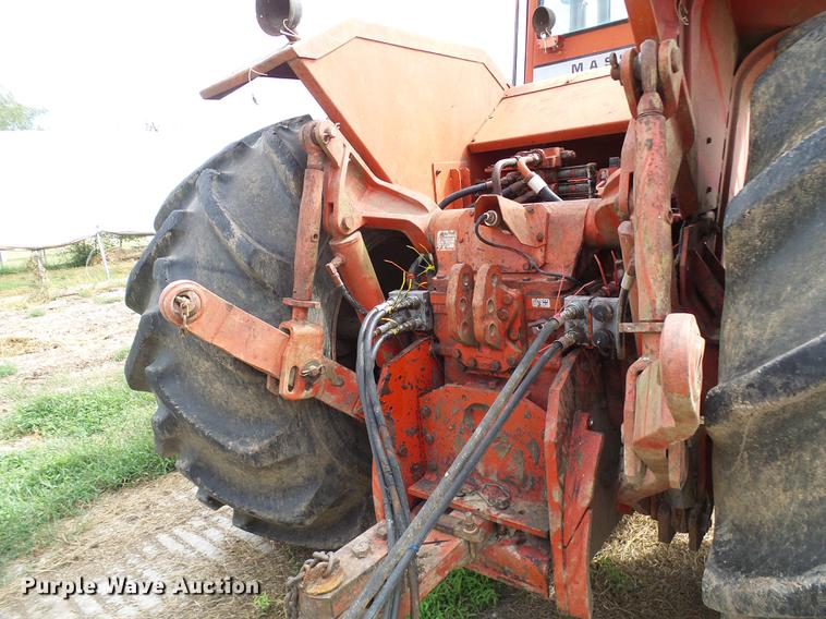 image for item DE5266 1982 Massey-Ferguson 4840 4WD tractor