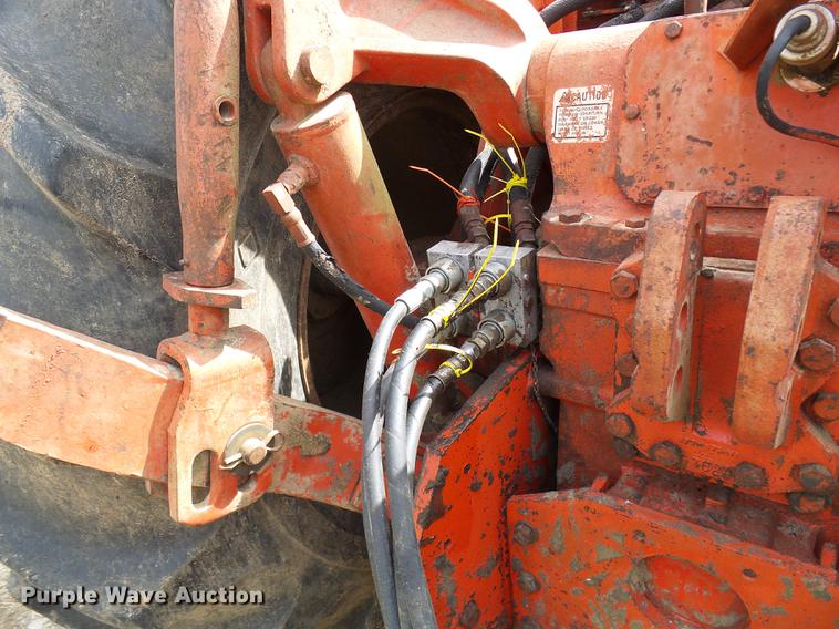 image for item DE5266 1982 Massey-Ferguson 4840 4WD tractor