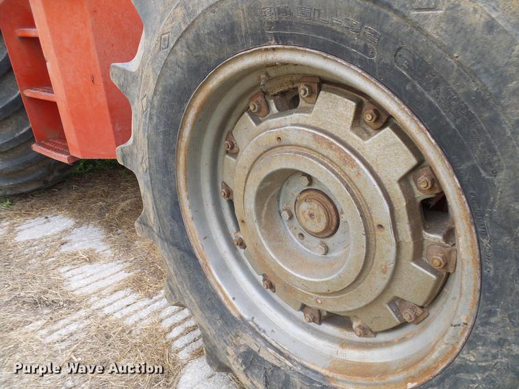 image for item DE5266 1982 Massey-Ferguson 4840 4WD tractor