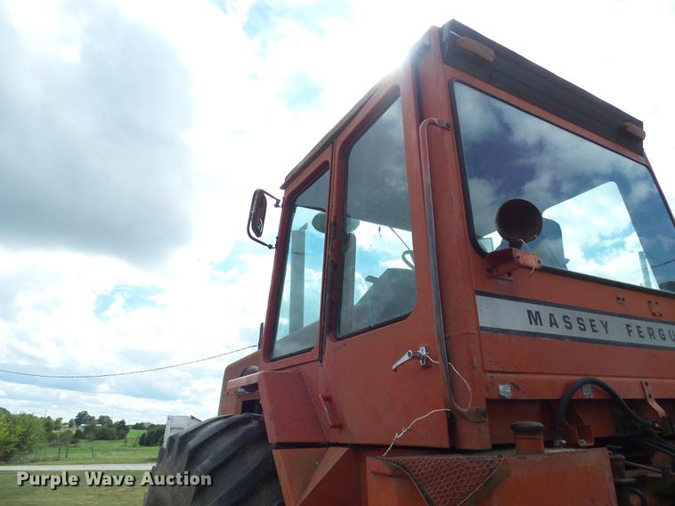 image for item DE5266 1982 Massey-Ferguson 4840 4WD tractor